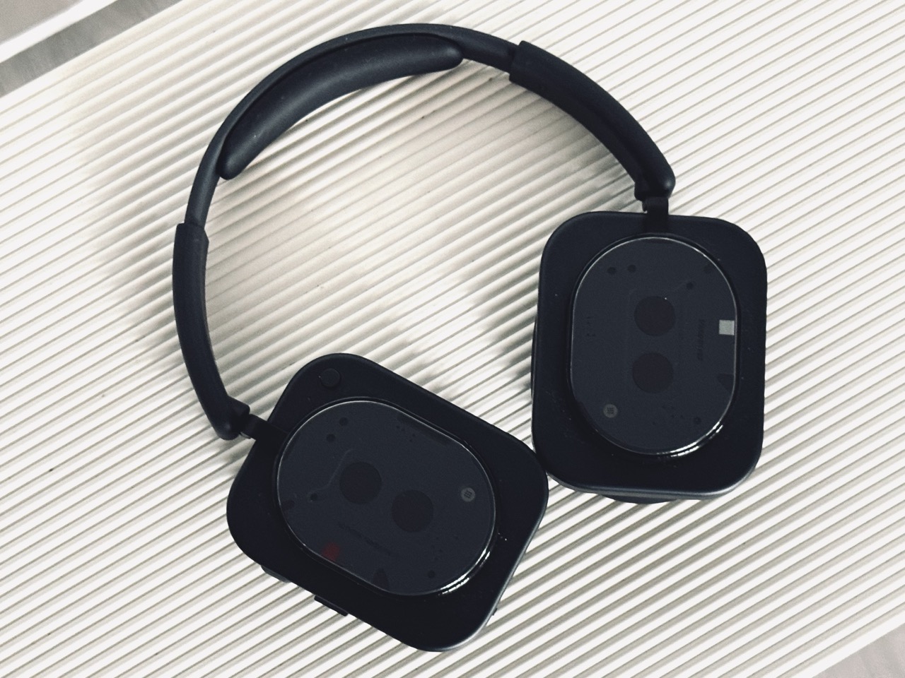 обзор nothing headphone 1