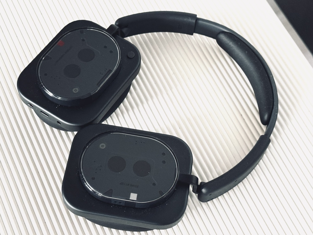 обзор nothing headphone 1