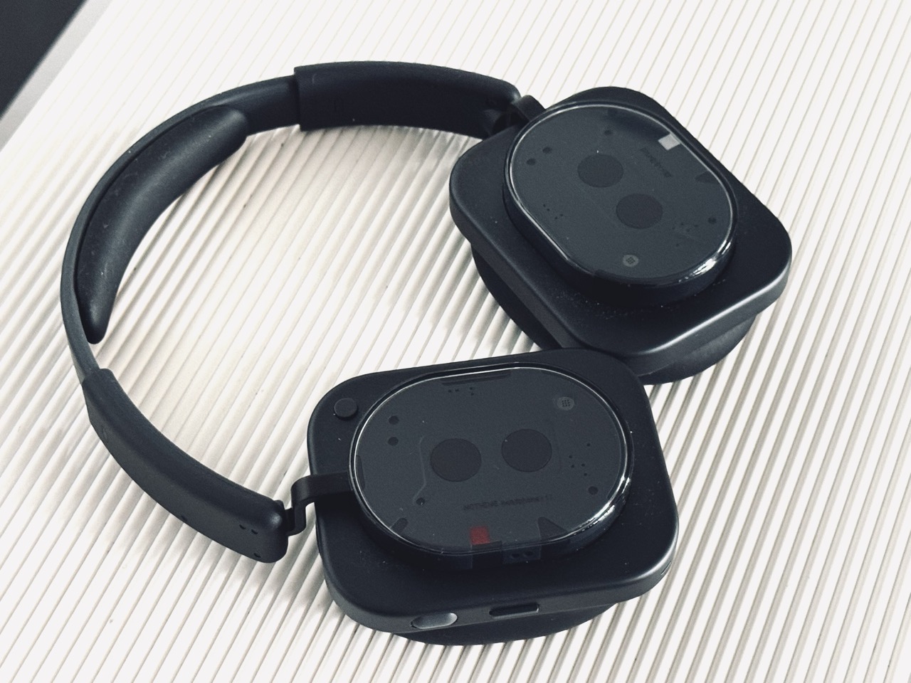 обзор nothing headphone 1