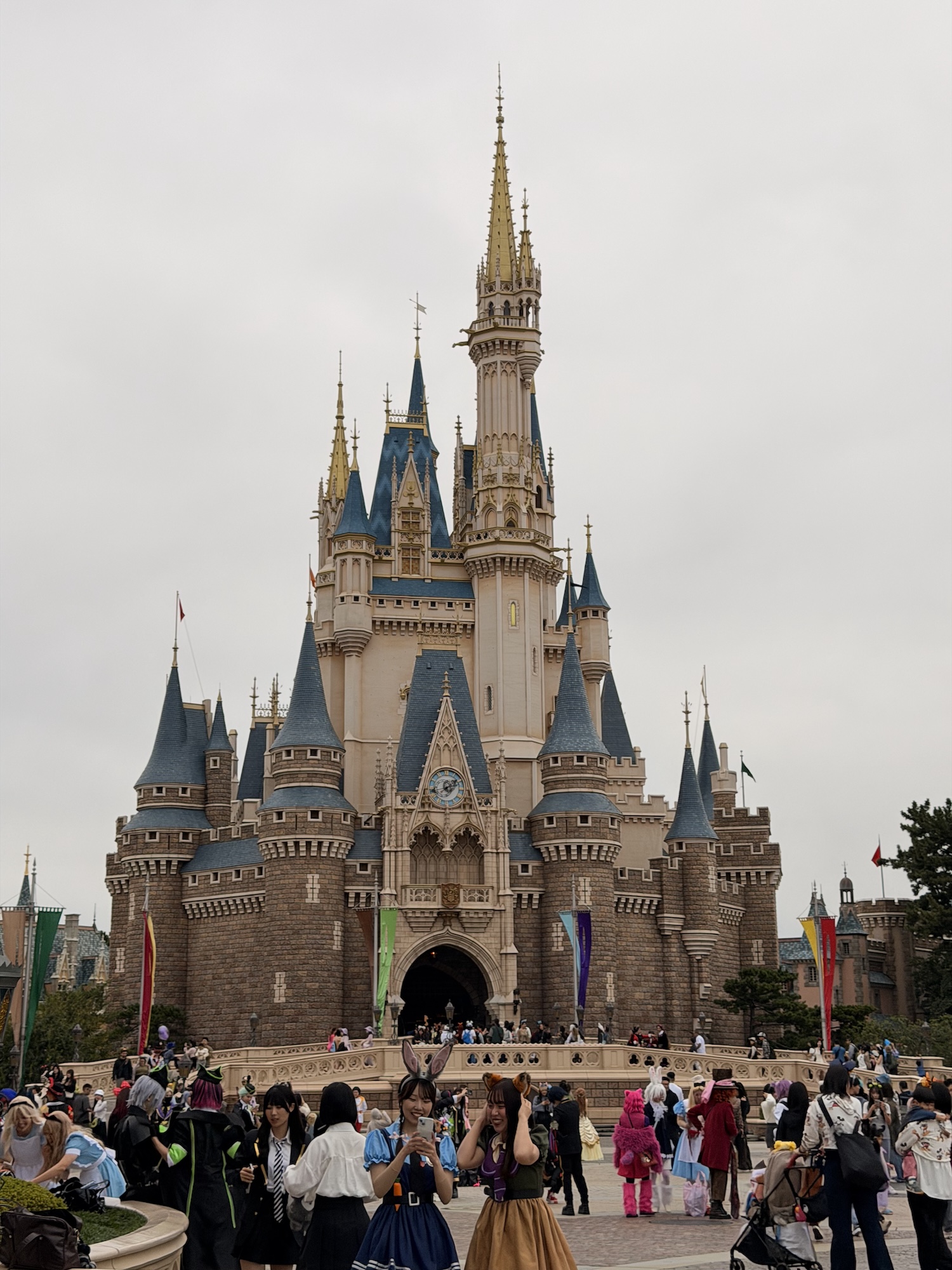 iphone 17 pro max лучшая камера для отпуска обзор токио япония