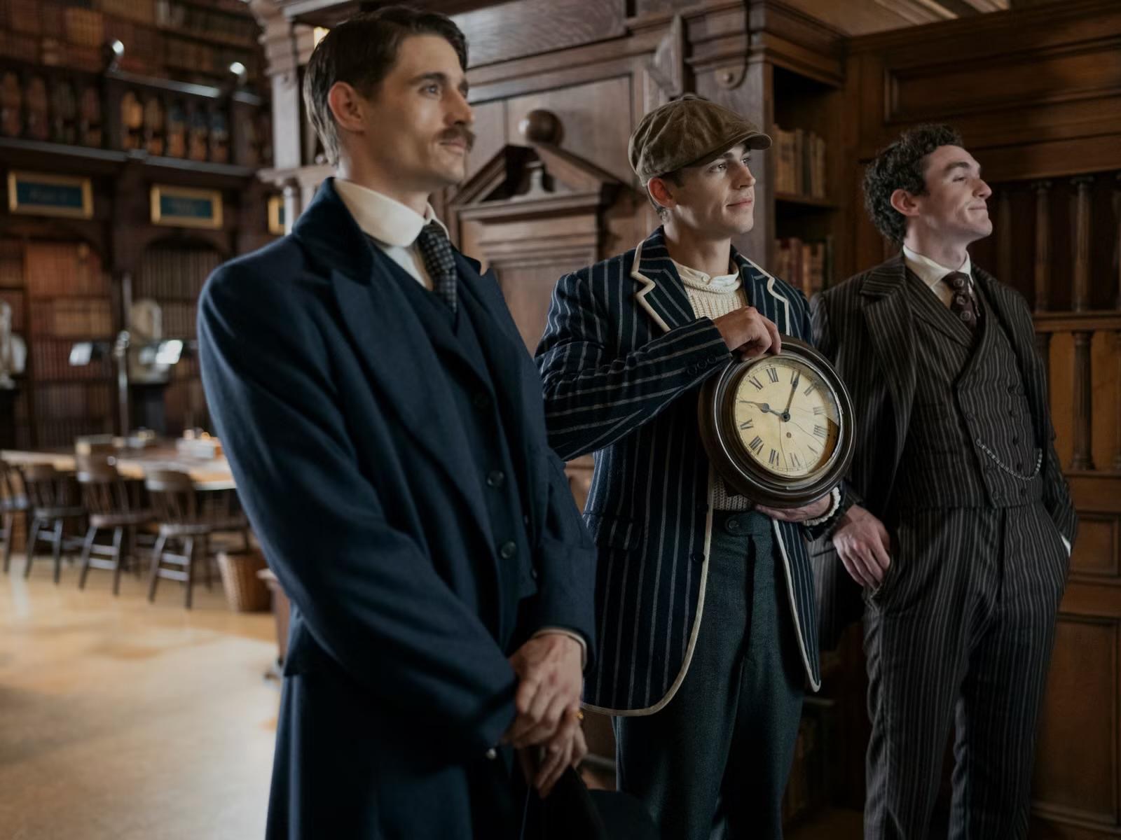 молодой шерлок гай ричи мориарти дружба